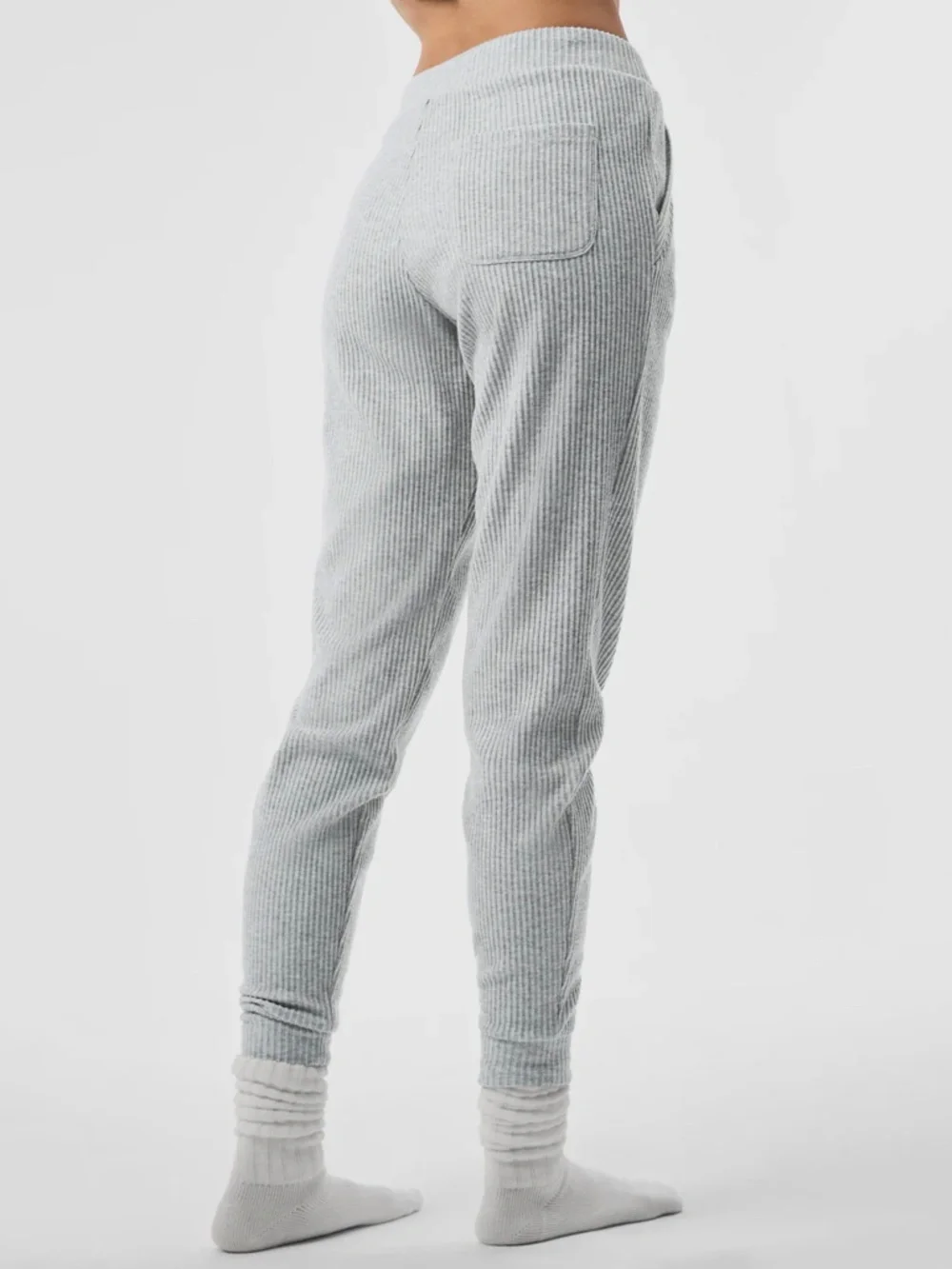 Alo Yoga Muse Hoodie and Sweatpants Set in Heather Grey Size Small